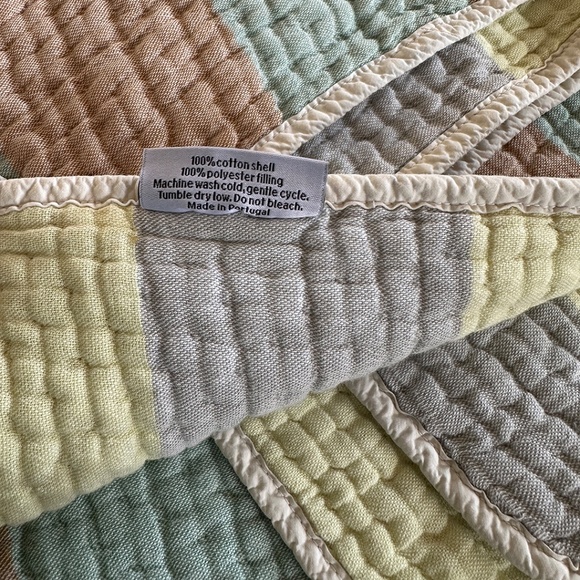 Dusen Dusen cool stripe gauzy cotton coverlet quilt throw blanket duvet stripes - Picture 11 of 13